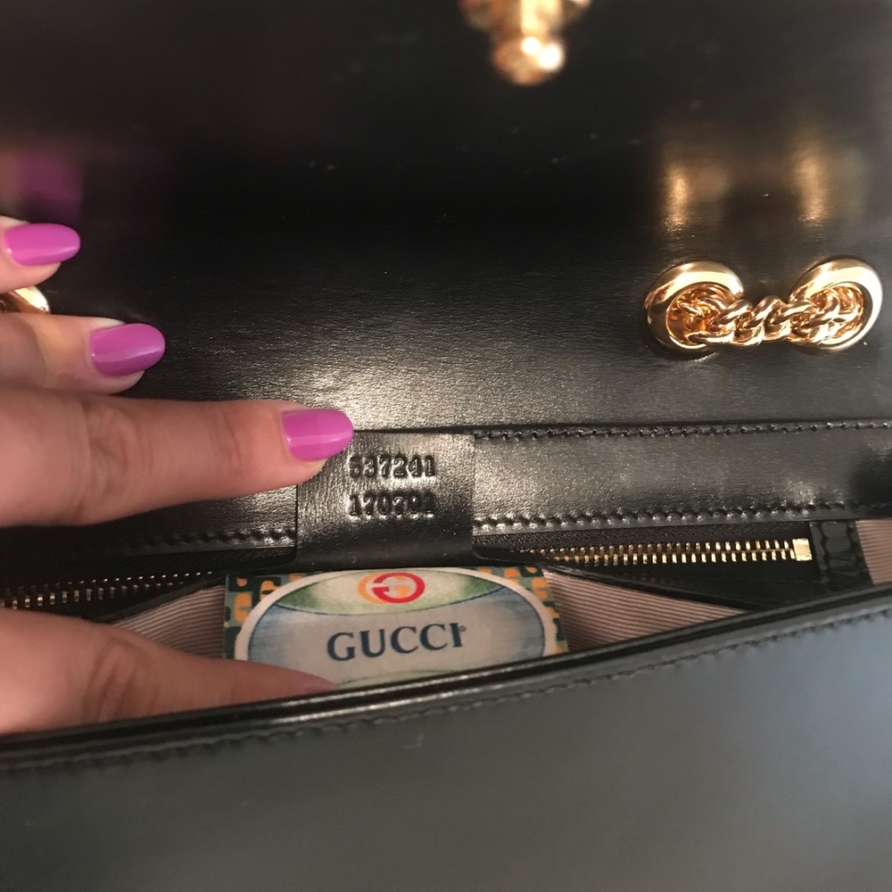 Gucci Rajah Medium Shoulder Bag - Picture 7 of 8
